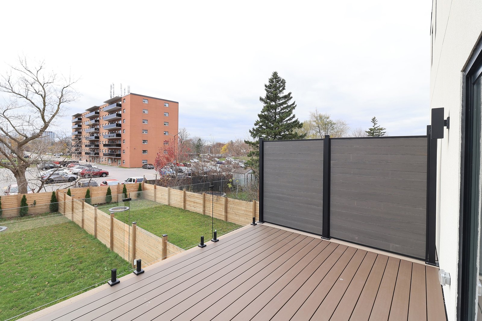 1046 Roosevelt Rd (12)