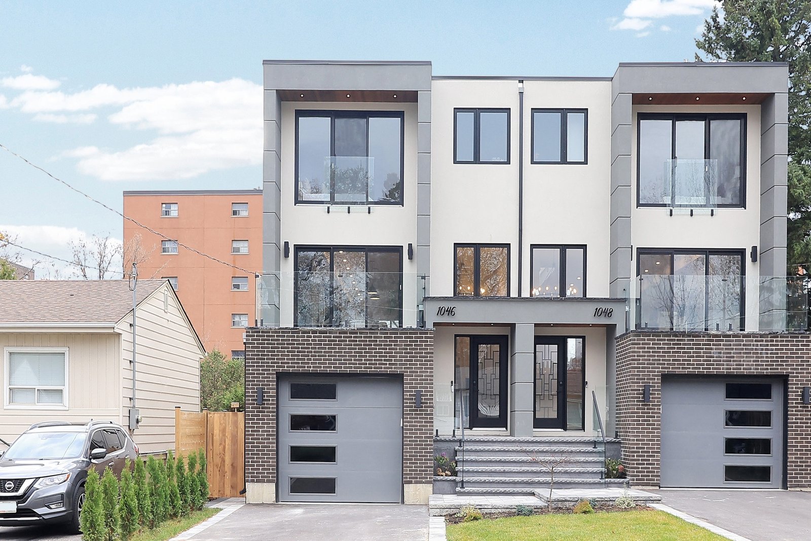 1046 Roosevelt Rd (2)