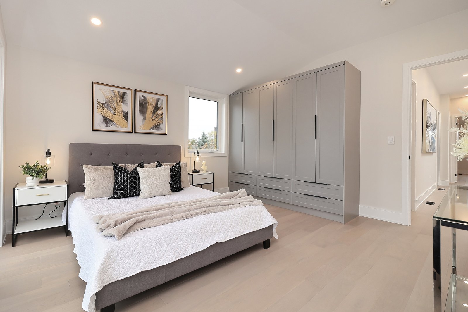 1046 Roosevelt Rd (39)